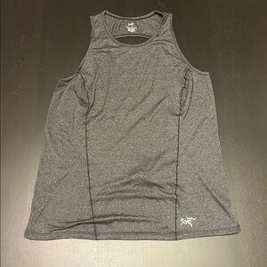 Arc Teryx Women’s Medium Tolu Tank